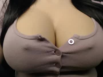 bigboobs ivy