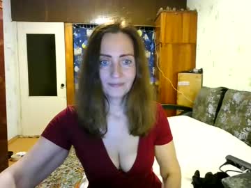 juliaa foxi