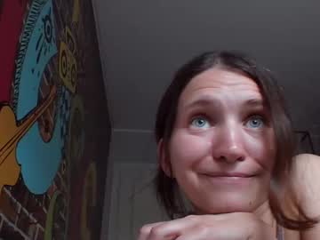 kissmealisa